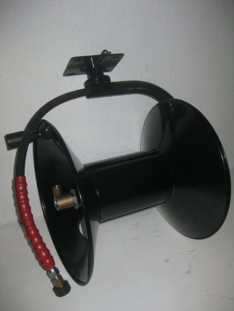 Барабан (катушка) для шланга высокого давления с фиксатором вращения .